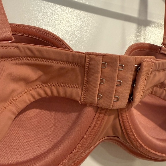 Jockey Underwire Bra -Size 36B - Picture 5 of 5